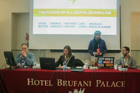 All digital - Foto by Giovanni Culmone