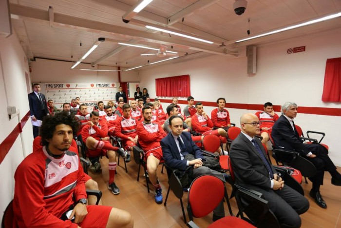 10991300_672260912886221_3996409360809186427_n