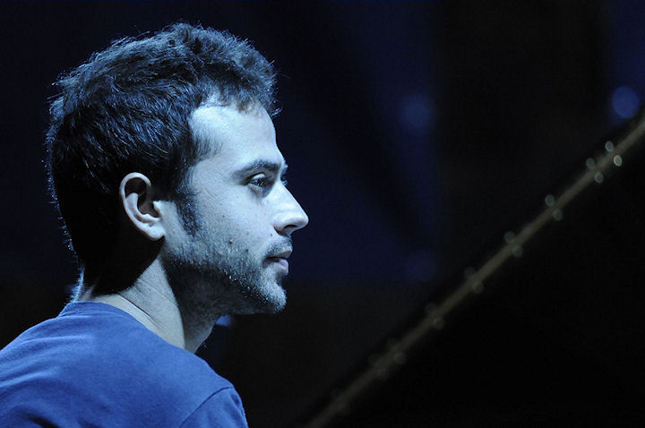 <b>Giovanni Guidi</b> ad Umbria Jazz ritirerà il premio &quot;Ambasciatori dell&#39;Umbria <b>...</b> - GiovanniGuidi-GianlucaPetrella_SerravalleJazz2012_01
