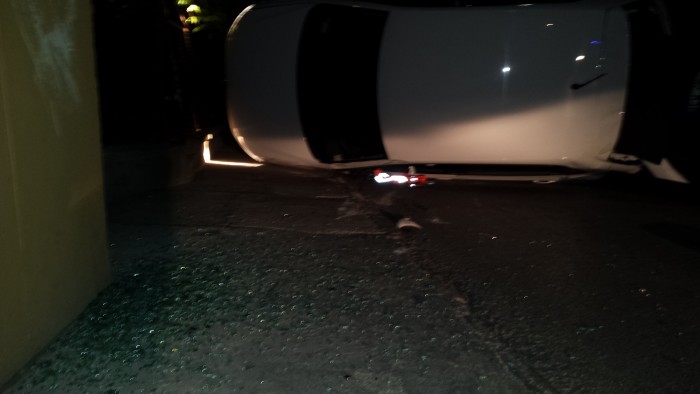 monteluce auto ribaltata