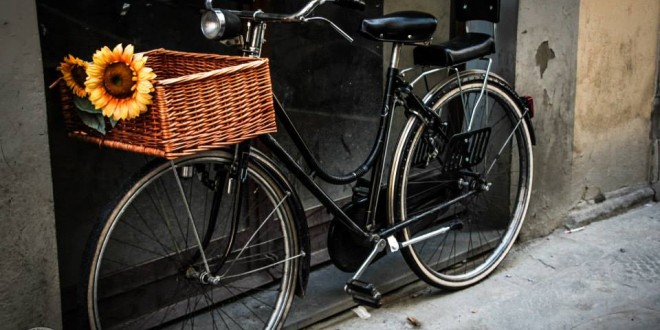 Ecco Bicitalia. Per gli amanti delle due ruote la mappa completa delle piste ciclabili. Tutti in sella anche in Umbria Ecco Bicitalia. Per gli amanti delle due ruote la mappa completa delle piste ciclabili. Tutti in sella anche in Umbria