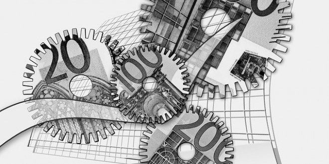 Siamo tutti più poveri