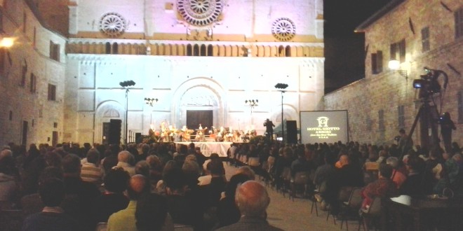 Successo per l’Orchestra dell’Opera di Parma ad Assisifestival