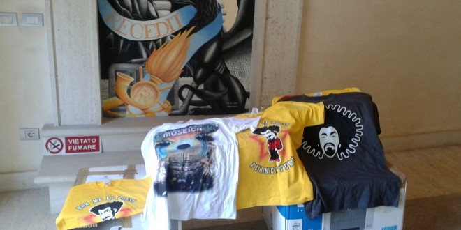 Magliette contraffatte al concerto di Caparezza a Orvieto