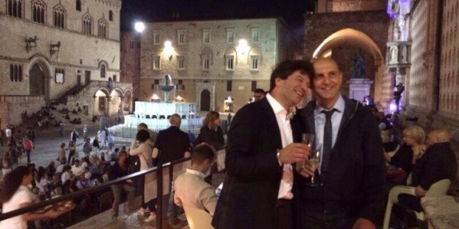 Tutto pronto per la cena anti spaccio in piazza