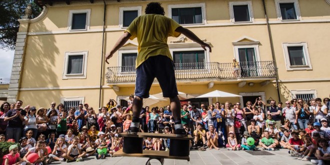 Isola di Einstein 2014: scienza, rock, alieni e tanto altro a Isola Polvese