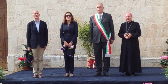 A Nocera festa per i lavori post terremoto. Marini, Riommi e Bontempi hanno incontrato i lavoratori Merloni