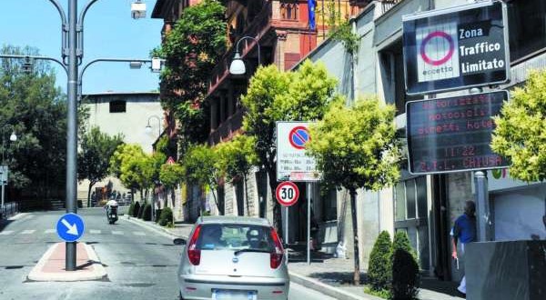 Ztl si o no, la parola ai cittadini