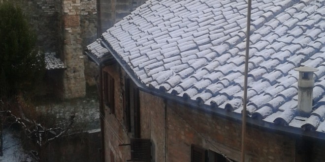 Umbria, 1000 tonnellate di sale per fronteggiare l’inverno. Resta il problema dei mezzi