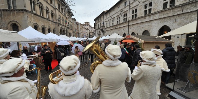 Perugia, il Natale entra nel vivo