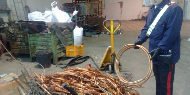 Furto in un capannone industriale, arrestati due marocchini