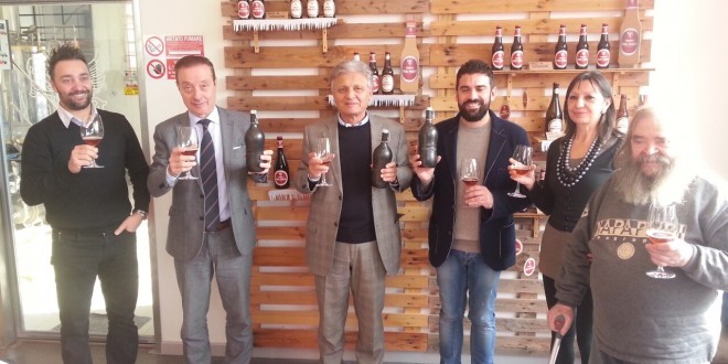 Birra Perugia, presentata la nuova bottiglia artistica del Barley Wine 2014