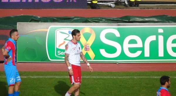 Calaiò e Maniero affondano il Perugia, il Catania vince 2 a 0