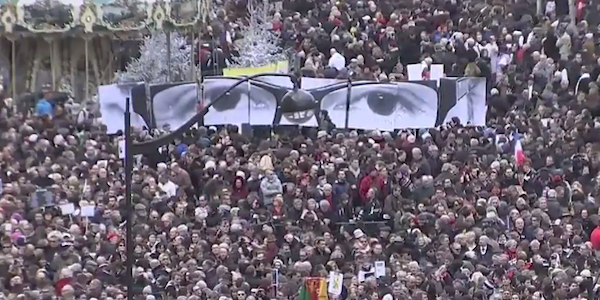 “La Francia non ha paura”, il racconto di un’italiana a Parigi