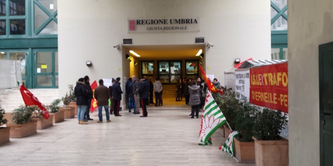 Trafomec, continua la mobilitazione dei 60 ex lavoratori dell’azienda di Tavernelle