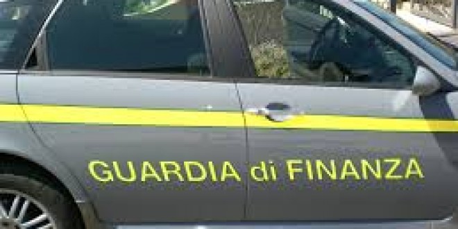 Terni,  evasione milionaria in una società di abbigliamento da lavoro