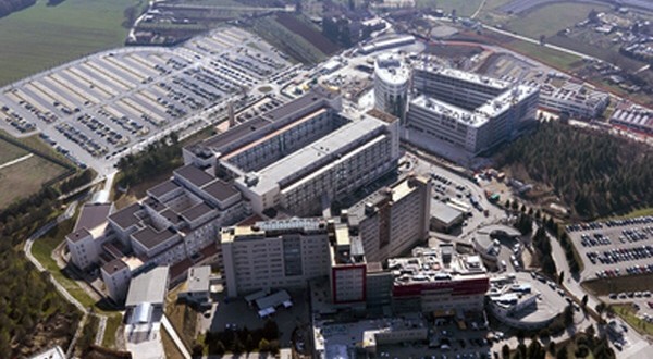 Sospetto caso di Ebola, negativo il primo test allo Spallanzani