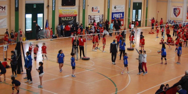 Spello, grande successo per la Miniolimpiade di minivolley