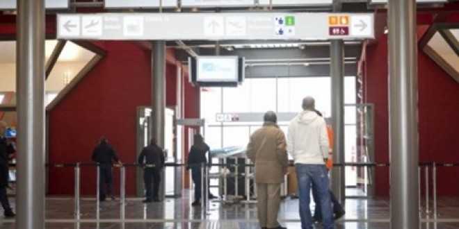 Perugia, bloccata in aeroporto 25enne romena con mandato di arresto europeo per truffa
