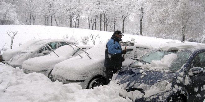 Foligno, la Protezione civile soccorre una coppia di anziani ad Arvello
