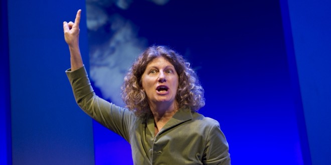 Angela Finocchiaro ritorna in Umbria con lo spettacolo Open day