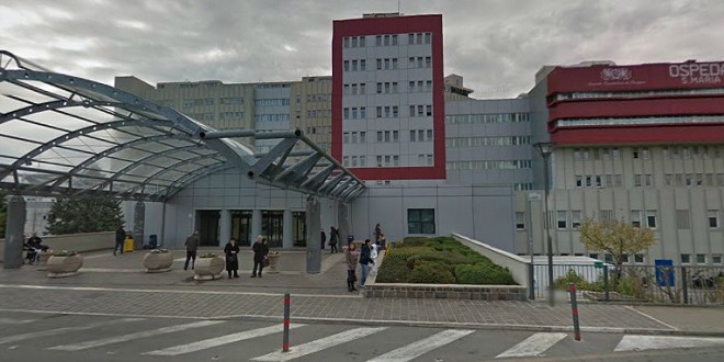 Americana precipitata dal balcone, stamani il risveglio. I medici: “E’ un miracolo”