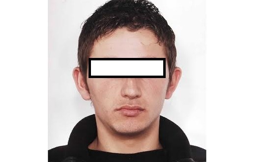 Arrestato mentre distribuiva dosi di cocaina a Ferro di Cavallo