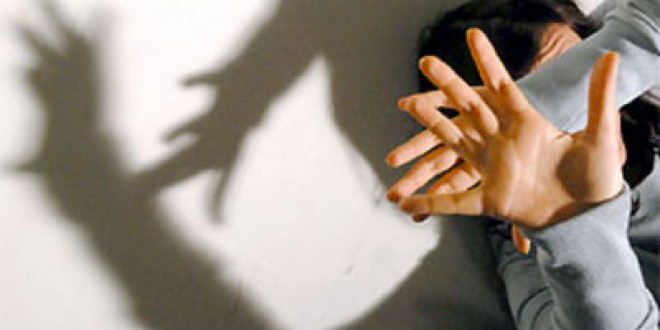 Perugia: insulti e botte all’ex convivente, denunciato 40enne