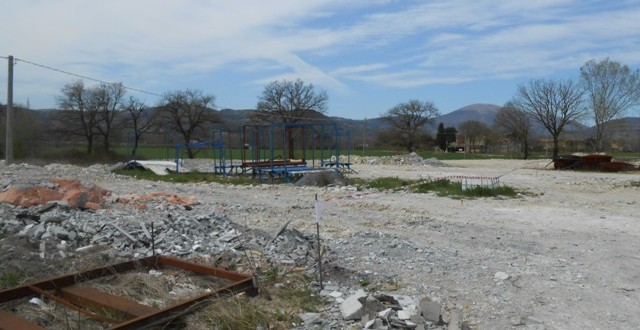 Perugia, rifiuti speciali su un terreno agricolo. Denunciati i responsabili