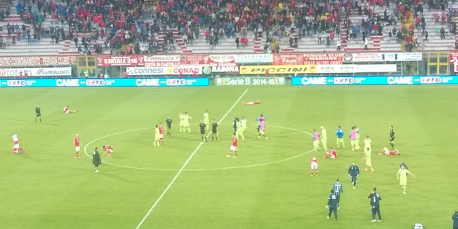 Perugia, fine dei sogni: il Pescara passa 2 a 1 in rimonta e si qualifica per le semifinali dei play off