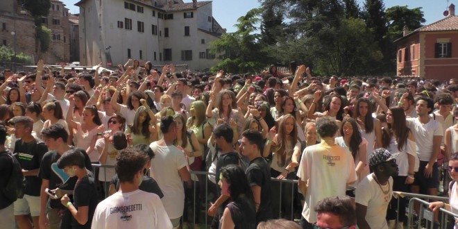 Color Run, oltre sei mila studenti ma neanche un poliziotto