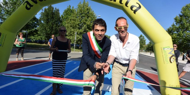 Taglio del nastro alla rotonda, al via “Avanti Tutta days”