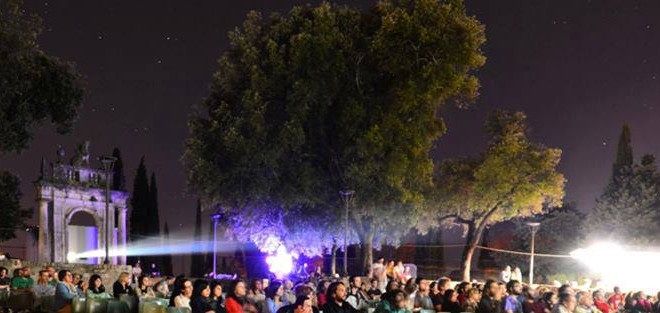 Ai Giardini del Frontone torna il cinema sotto le stelle