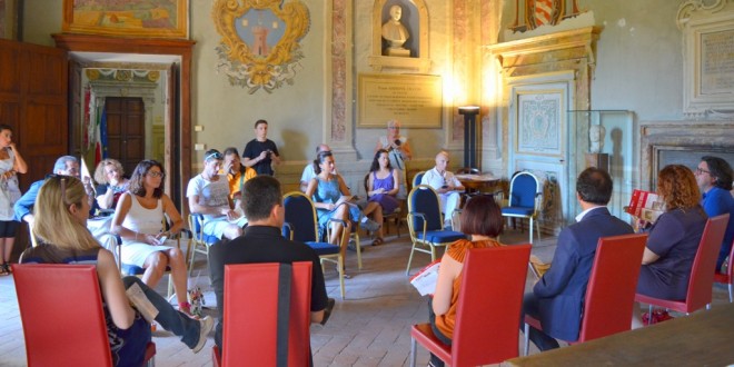 Spello, presentata l’edizione 2015 di “Incontri per le strade”