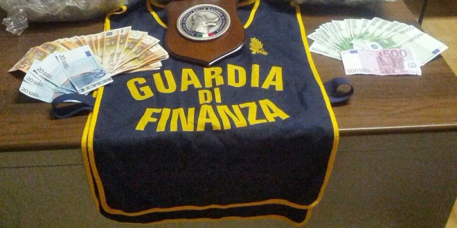 Raccoglievano soldi spacciandosi per volontari, denunciate a Perugia due persone per truffa