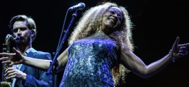 Robert Glasper suona i suoi idoli e Cassandra Wilson omaggia Billie Holiday