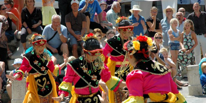 Castiglione del Lago, ferragosto con la 38esima rassegna internazionale del folklore