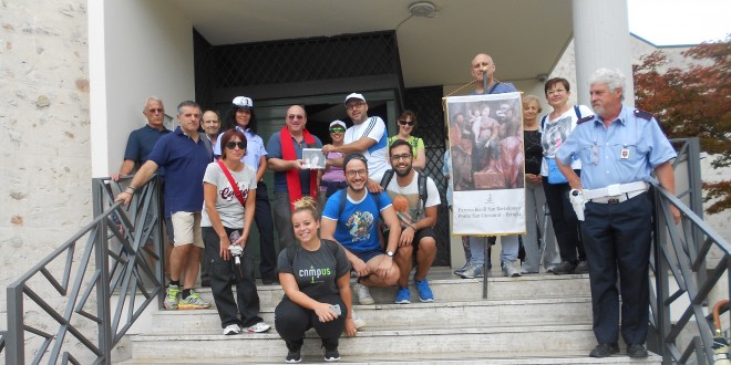 La pioggia non ferma la camminata in onore di San Bartolomeo