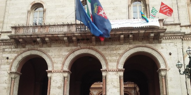 Riforme dipendenti della Provincia di Perugia pronti a bloccare strade e servizi