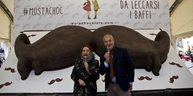 Eurochocolate  2015:  le sculture di cioccolato e tanti appuntamenti animano il primo weekend