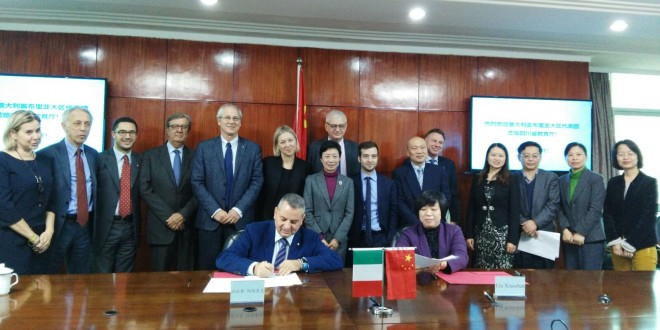 Missione in Cina, vicepresidente Paparelli firma intesa per collaborazione Umbria-provincia Sichuan in settore istruzione 