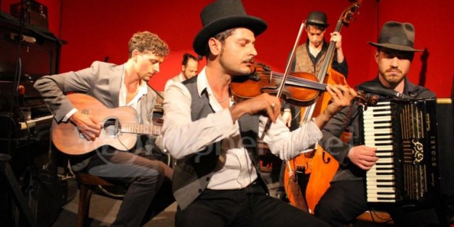 Guappecartò in concerto rockamboles tour, il 9 dicembre teatro Esperia