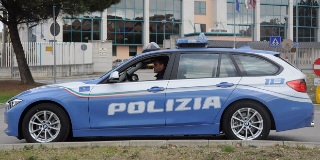 Coppia di 80enni derubata da giovani ladre. Svuotata la cassaforte, bottino 10 mila euro