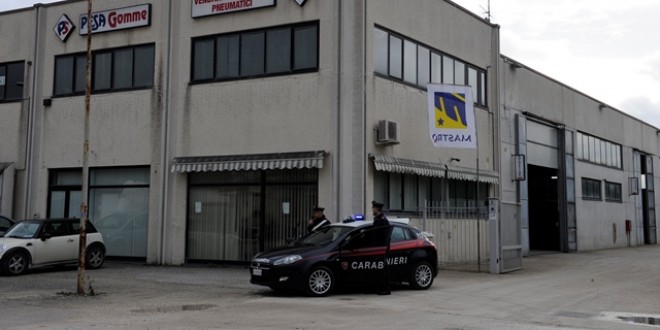 Furto alla “Pesa gomme” di Gubbio, denunciati ladri di pneumatici