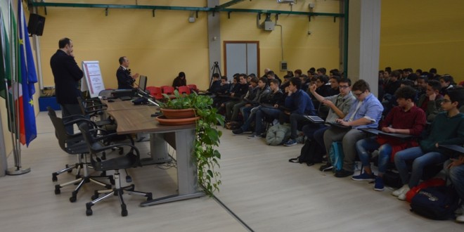 Sicurezza in rete, l’Itts Volta di Perugia celebra il “Safer internet day”