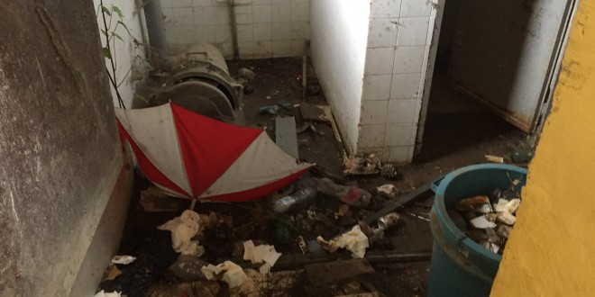 Grave degrado nei luoghi pubblici a Foligno: la denuncia del Wwf e del M5S