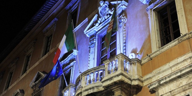 Autismo: Regione Umbria aderisce a giornata mondiale sensibilizzazione, palazzo Donini si colora di blu