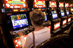 Libro blu 2015: oltre un miliardo di euro spesi per la febbre del gioco in Umbria