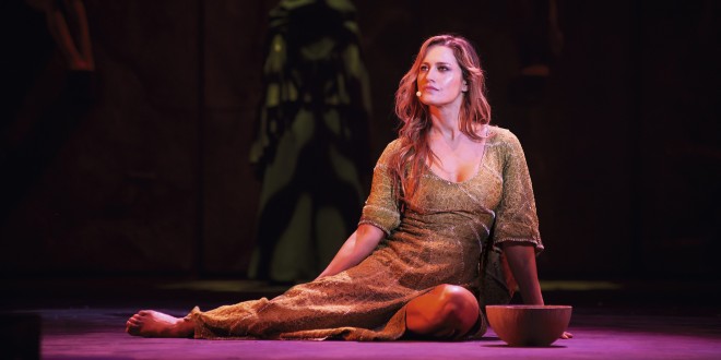 Notre Dame de Paris a Perugia, il musical dei record sbarca al Palaevangelisti