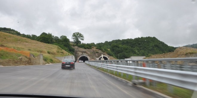 Perugia-Ancona, sopralluogo del presidente marini sul tratto fra Pianello e Casacastalda: lavori ormai alla fase conclusiva